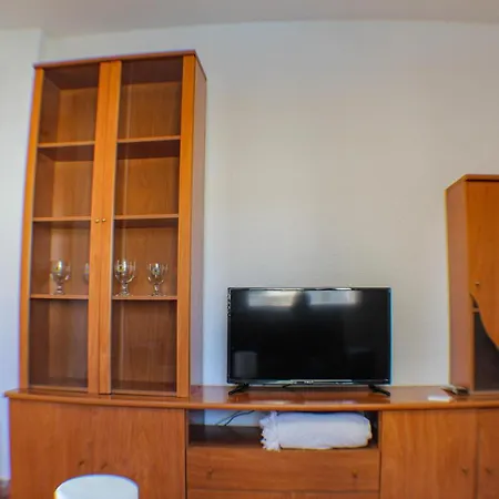 Anna 5-a Levante Appartamento *